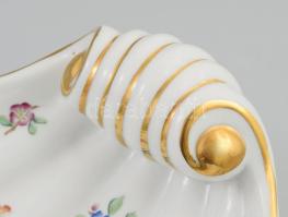 Herendi kagyló alakú virágmintás kínáló. Kézzel festett, jelzett, kis kopással 24x22 cm