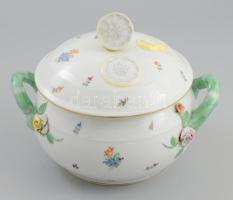 Herendi Viktória mintás leveskínáló tál, citrom fogóval, jelzett, a rózsákon és a fedél belsején sérüléssel, m: 22 cm