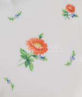 Herendi piros virágmintás 23 darabos étkészlet. Jelzett, 1-1 sérült darabbal és lepattanással