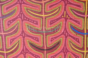 Törzsi minták. Kézi szőttes, üvegezett, enyhén sérült keretben 30x40 cm