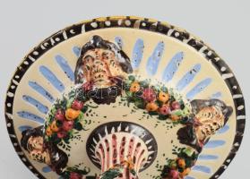 Assisi olasz kerámia kínáló. Kézzel festett, jelzett, hibátlan d: 20 cm, m: 17 cm