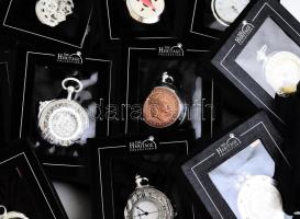 18 darabos Heritage Collection mechanikus zsebóra gyűjtemény. 18 doboz, hozzá leírásokkal, valamint ...