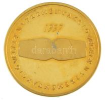 1997. "Vegeta / Vegeta nyereményakció 19997" aranyozott fém emlékérem (36mm) T:XF (PP)