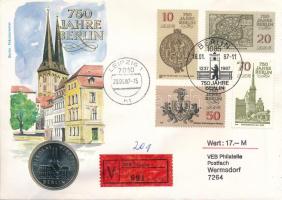 NDK 1987A 5M Cu-Ni "Nikolaiviertel" érme felbélyegzett borítékban "Berlin 750. évfordulójára" T:UNC GDR 1987A 5 Mark Cu-Ni "Nikolaiviertel" coin in envelope with stamp "750th Anniversary - Berlin" C:UNC