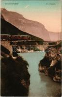 Mezzolombardo, Mezolombardo (Südtirol), Via Romana / railway bridge, train (fl)