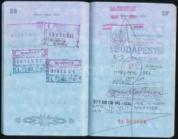 1984 Magyar Népköztársaság által kiállított fényképes útlevél amerikai vízummal (történész részére)