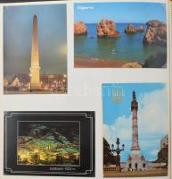 Képeslap gyűjtemény: több mint 400 db színes városképes külföldi képeslap nagyméretű albumban. Gondo...