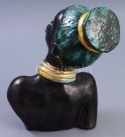 Izsépy Margit: Afrikai nő. Kerámia, jelzett, mázhibával, m: 24 cm