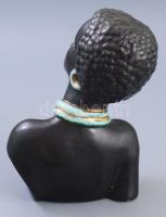Izsépy Margit: Afrikai nő. Kerámia, jelzés nélkül, kis kopással, m: 23 cm