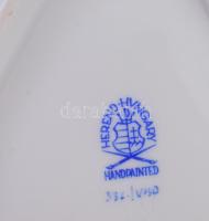 Herendi Viktória mintás kagyló formájú pralinékínáló. Jelzett, hibátlan, plasztikus rózsa mintákkal,...