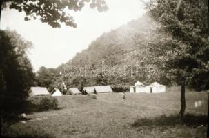 cca 1930-1940 6 db fotónegatív cserkésztáborokról, túrázásról, 6×7 cm