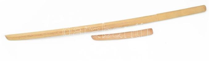 Gyakorló japán szamurájkard, faragott fa, 102 cm, hozzá kis tőr, hamzett tokkal. / Japanese samurai ...