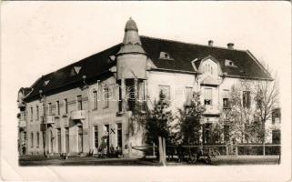 1938 Pankota, Pancota; utca, üzlet / street view, shop. photo (EB)