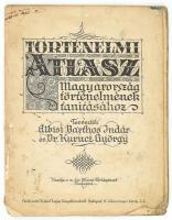 cca 1927 után Albisi Barthos Indár - Dr. Kurucz György: Történelmi Atlasz Magyarország történelmének tanításához. Bp.,én.,M. Kir. Állami Térképészet, 32 p. Kiadói papírkötés, foltos, szakadt borítóval, a füzet részben elvált a borítótól, lapszéli szakadásokkal, firkákkal, foltos lapokkal, kijáró lapokkal.