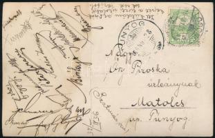 1915 Losonc az 5-ösök csoportképe a tiszti tanfolyamról, egy hölggyel, hátoldalt aláírásokkal. Fotól...