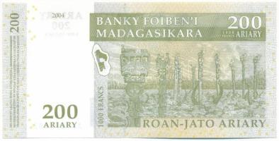 Madagaszkár 2004. 200A / 1000Fr T:UNC
Madagascar 2004. 200 Ariary / 1000 Francs C:UNC
Krause P#87