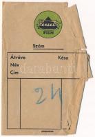 cca 1940-1950 Strandolós fotónegatívok, 4 db + fotótasak, 9×6 cm