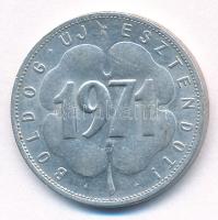 1971. "Veszprém Megyei Élelmiszer Kereskedelmi V. / Boldog Új Esztendőt!" Al emlékérem (24...