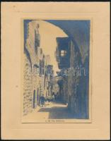 1935 Jeruzsálem, Via Dolorosa, fényképes újévi üdvözlőlap kézzel írt sorokkal, 12x9,5 cm