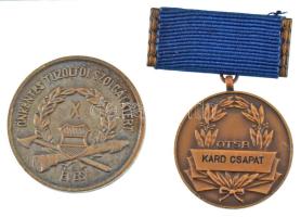 1953. &quot;A Magyar Népköztársaság Bajnokságai / OTSB&quot; bronz díjérem mellszalagon, &quot;Kard csapat&quot; gravírozással +1958. &quot;X Éves Önkéntes Tűzoltói Szolgálatért&quot; bronz kitüntetés mellszalag és fül nélkül T:AU,VF