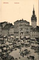 Brno, Brünn; Krautmarkt / market square, shops, town hall