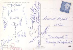 1970 körül Képeslap Stockholmból a Ferencváros labdarúgó csapata tagjainak aláírásával