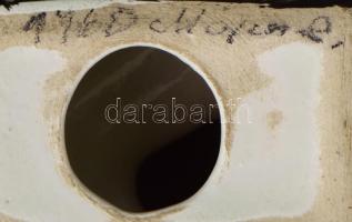 Bodrogkeresztúri könyveken álló bagoly, mázhibákkal, m: 10,5 cm