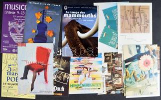 Kb. 1100 db MODERN francia reklám motívum képeslap dobozban / Cca. 1100 modern French advertising mo...