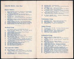 cca 1960 Madame Tussaud's Exhibition (London), angol nyelvű kiállítási prospektus, tűzött papír...