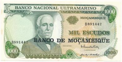 Mozambik 1976. (1972) 1000E fekete &quot;BANCO DE MOCAMBIQUE&quot; felülbélyegzéssel T:AU kis folt Mozambique 1976. (1972) 1000 Escudos with black &quot;BANCO DE MOCAMBIQUE&quot; overprint C:AU small spot Krause P#119