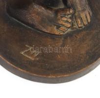 Záhorzik Nándor (1935- ): Vetkőző akt. Jelzett, képcsarnok címke, hibátlan, bronzírozott műgyanta, m...