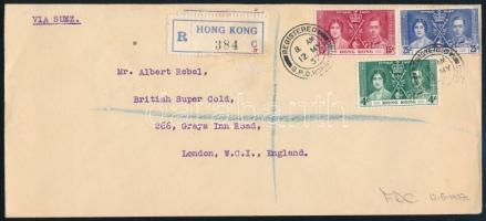 Hongkong 1937 Koronázás sor FDC-n, ajánlottan küldve, "VIA SUEZ." bélyegzéssel Londonba