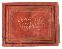 cca 1880-1890 Képek a Magas-Tátrából, fényképezte: Divald Károly, Eperjes és Budapest. Bp., Birkholz, Vayda & Preszburg-ny., 1 (címlap) t.+ 30 (fotók, magyar és német nyelven feliratozott kartonon) t. Kiadói aranyozott, festett egészvászon-mappában, viseltes, kopottas, foltos borítóval, sérült belső borítással, a táblák kissé foltosak, dohosak. A táblák többségén korabeli, kézzel írt feljegyzések a képekre vonatkozó információkkal. Táblák mérete: 30,5x23,5 cm, képméret: 16x12 cm. / cca 1880-1890 Die Hohe Tatra (High Tatras, Vysoké Tatry), album with 30 photographs by Karl (Károly) Divald, in worn condition, with slightly spotty and musty plates.