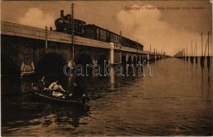 Venezia, Venice; Ponte della ferrovia sulla Laguna / railway bridge, locomotive, train (EK)