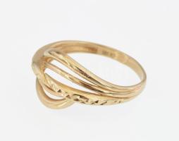 Arany (Au) 14K áttört többszálas gyűrű, jelzett, méret: 59, nettó: 2 g