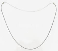 Ezüst(Ag) hengeres kígyó nyaklánc, jelzett, h: 45,5 cm, nettó: 8,5 g