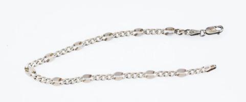 Ezüst(Ag) extra figaro karkötő, jelzett, h: 20 cm, nettó: 2,9 g