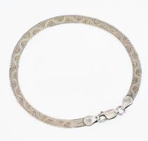 Ezüst(Ag) lapos mintás kígyó karkötő, jelzett, h: 19 cm, nettó: 4,6 g