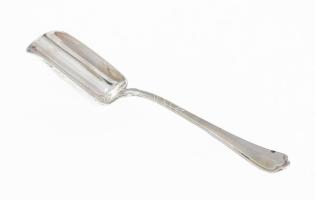 Ezüst(Ag) fűszerkanál, jelzett, h: 11,3 cm, nettó: 13,4 g