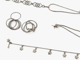 Ezüst (Ag) ékszerek, 20g