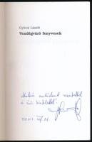 Gyócsi László: Vendégváró fenyvesek. Útirajz. A szerző által DEDIKÁLT! Bp., 2002., Szerzői. 127+1 p....