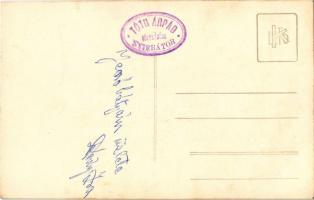 Nyírbátor, Erdélyi Jenő borbély és fodrász üzlete a Hercz-féle házban. Tóth árpád fényképész, photo