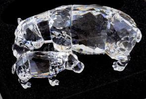 Swarovski víziló kicsinyével. Eredeti számlával, leírással, eredetiségigazolással, eredeti dobozában...