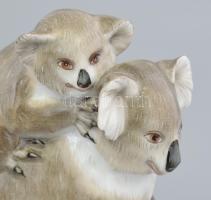 Herendi Koala kicsinyével. Jelzett, kézzel festett, hibátlan, eredeti dobozában, m: 13 cm. Ritka! //...