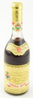 1983 Tokaji aszú 3 puttonyos bontatlan palack.