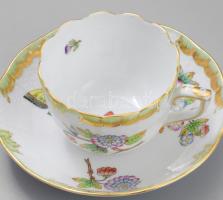 Herendi Viktória mintás, mokkás készlet. Hat személyes, teljes, plusz egy nagy tálca d: 40 cm. Kézze...