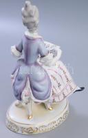 Éneklő. Hollóházi barokk nő porcelán figura, jelzett, kézzel festett, hibátlan, m: 23,5 cm