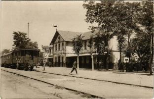 Ankara, railway station, train, soldiers. photo