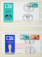 1974 Labdarúgó VB motívum tétel, benne 70 db speciális FDC, levél, bélyeg, stb. 20 lapos A4-es berakóban