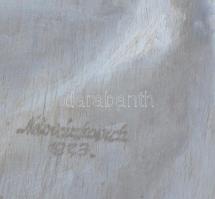 Olvashatatlan jelzéssel: Csendélet, 1920-as évek. Olaj, falemez, üvegezett fakeretben. 28x22 cm